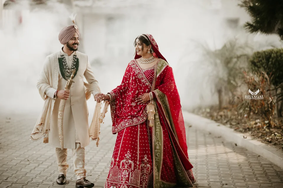 Wedding photograph by Bhangal Studio — 32