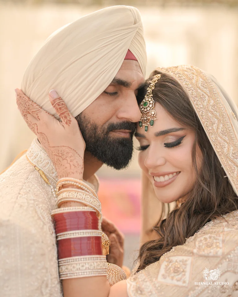 Wedding photograph by Bhangal Studio — 04