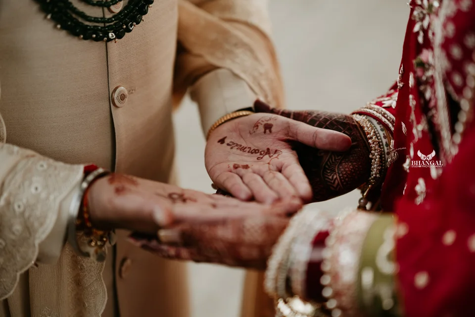 Wedding photograph by Bhangal Studio — 37